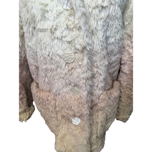 Anthropologie Womens Ivory Button Front Ombre Plush Faux Fur Coat Size M - Picture 11 of 16